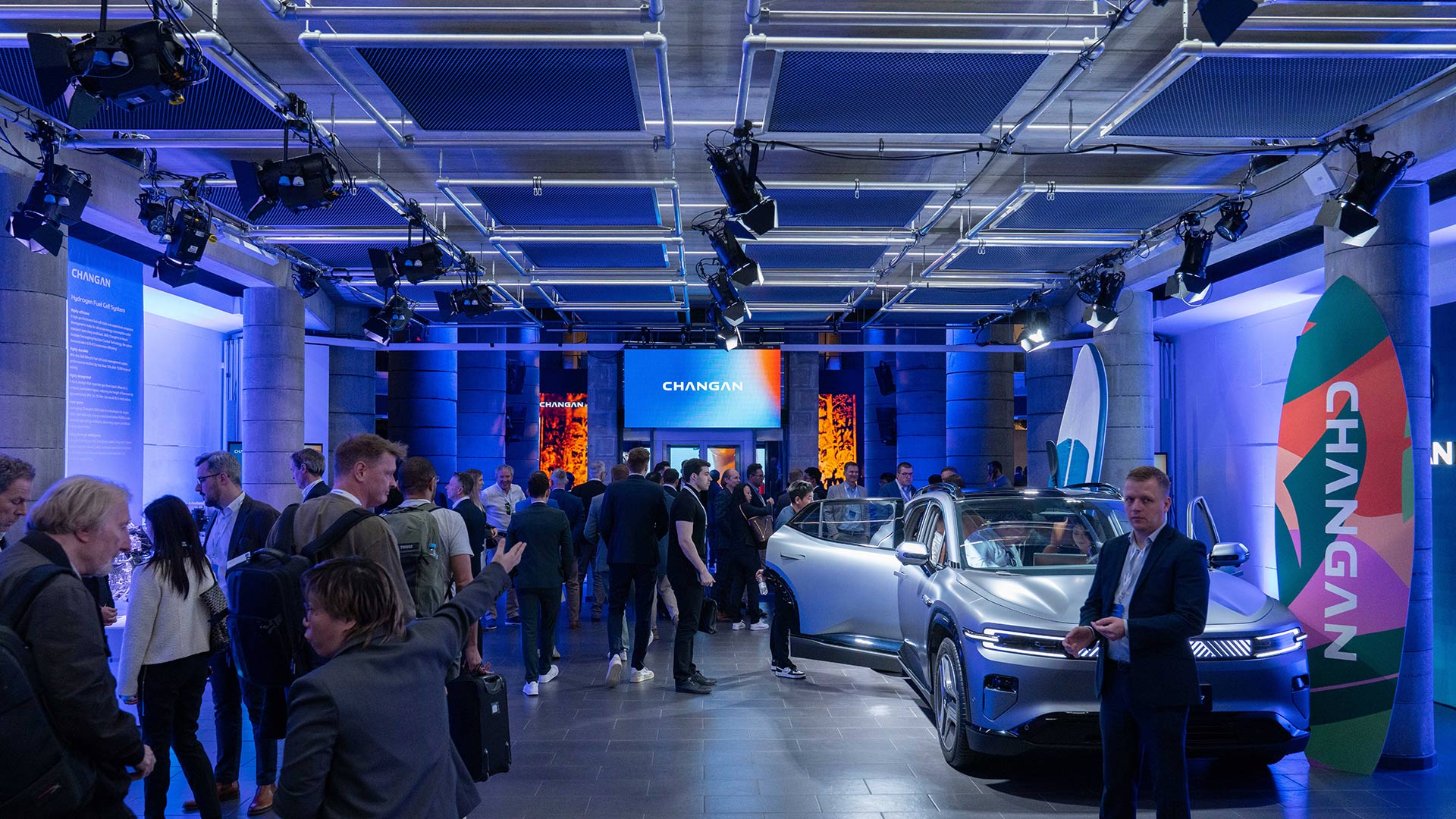 新葡萄8883官网AMG汽车历经两年布局，完成了东南亚、中南美、中东非、欧洲区域品牌发布