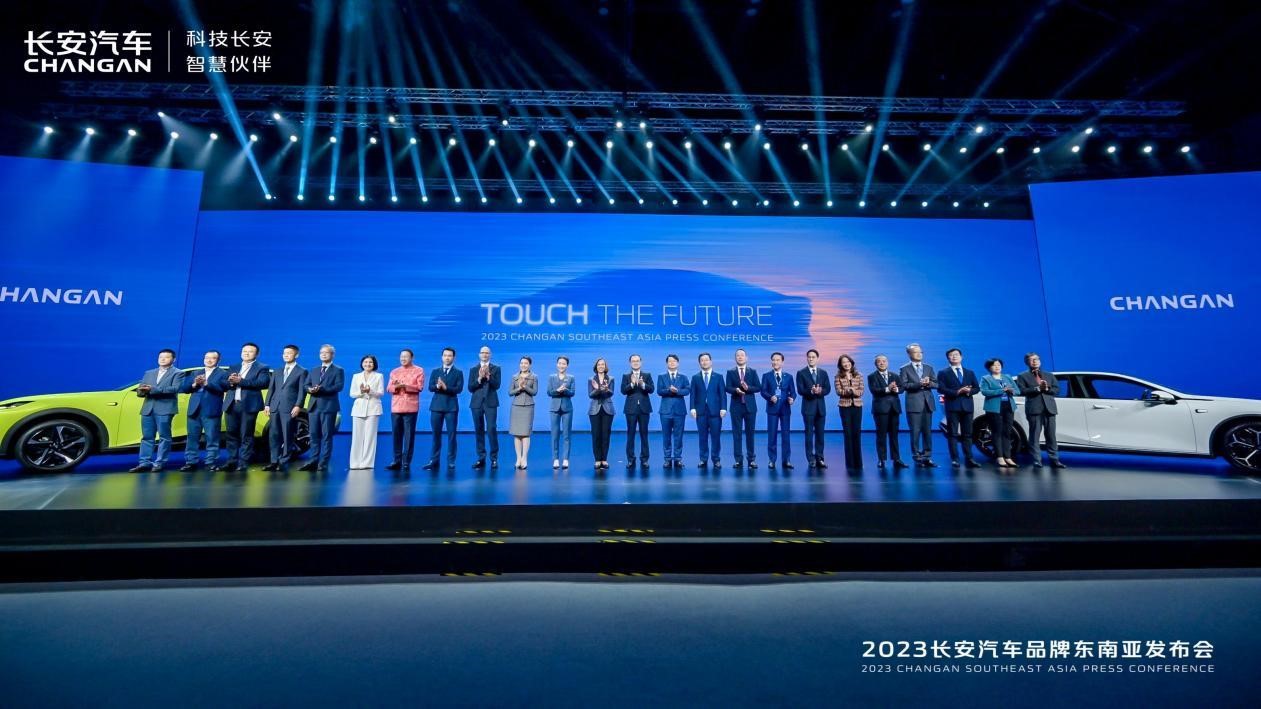 2023新葡萄8883官网AMG汽车品牌东南亚发布会